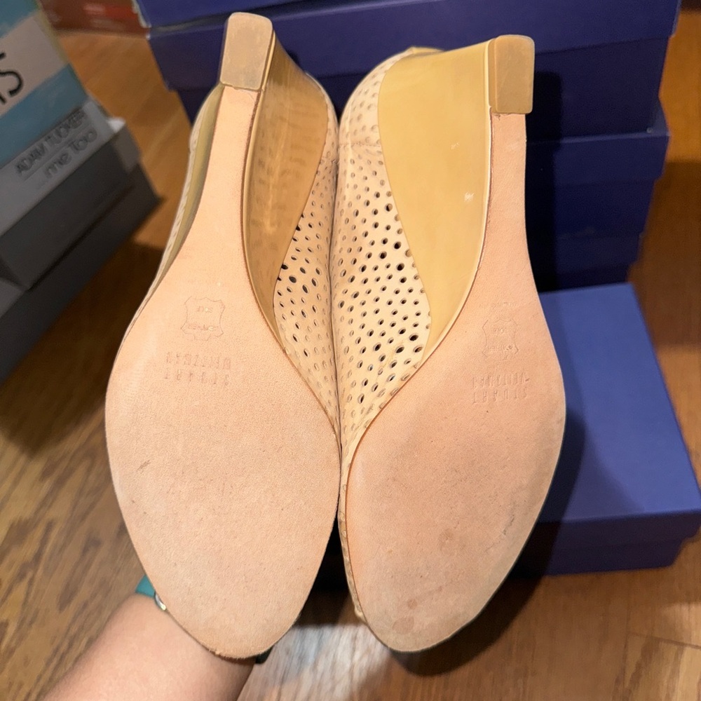 Stuart weitzman nude peep toe wedge 5.5 - Picture 3 of 5